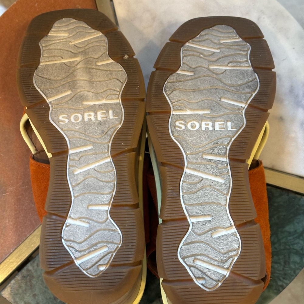 Sorel - Picture 10 of 12